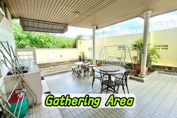 Stulang Laut / Darat