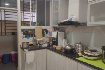 P'residen, Bandar Baru Permas Jaya