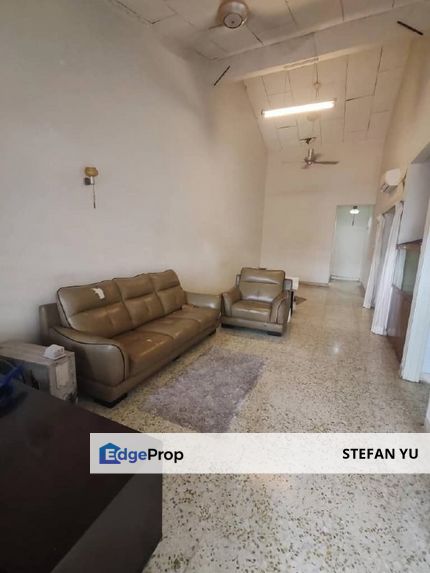 Jalan Jerau, Taman Pelangi, Town Area / 22 x 85 , Johor, Johor Bahru