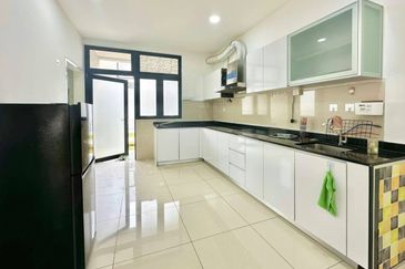 Sunway Citrine Lakehomes