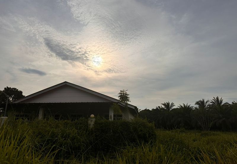  Bungalow Land  / Kota Tinggi /  Sungai Telor ( 80X66) 