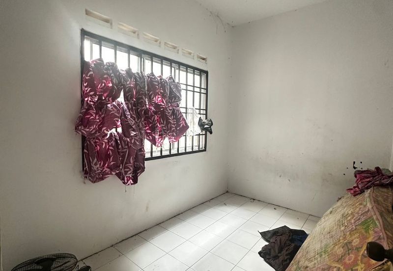 Taman Pulai Utama Flat