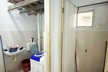 Taman Pulai Utama Flat