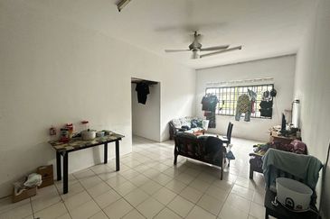 Taman Pulai Utama Flat