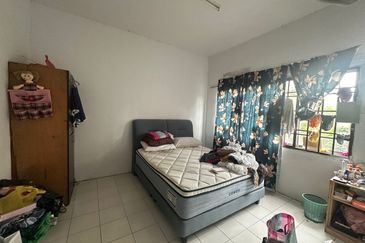 Taman Pulai Utama Flat