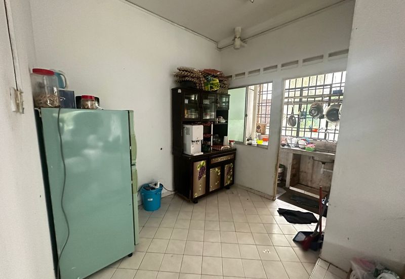 Taman Pulai Utama Flat