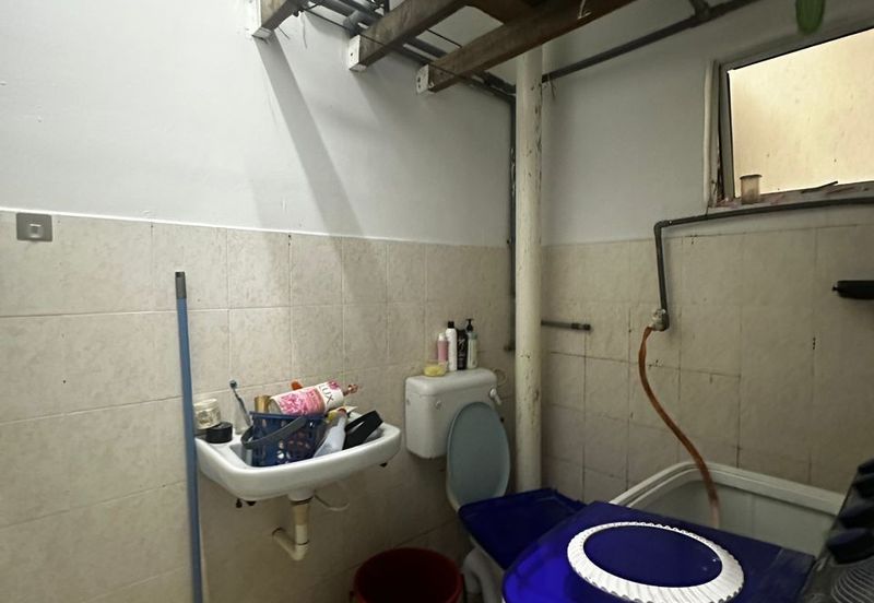 Taman Pulai Utama Flat