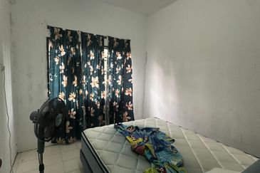 Taman Pulai Utama Flat