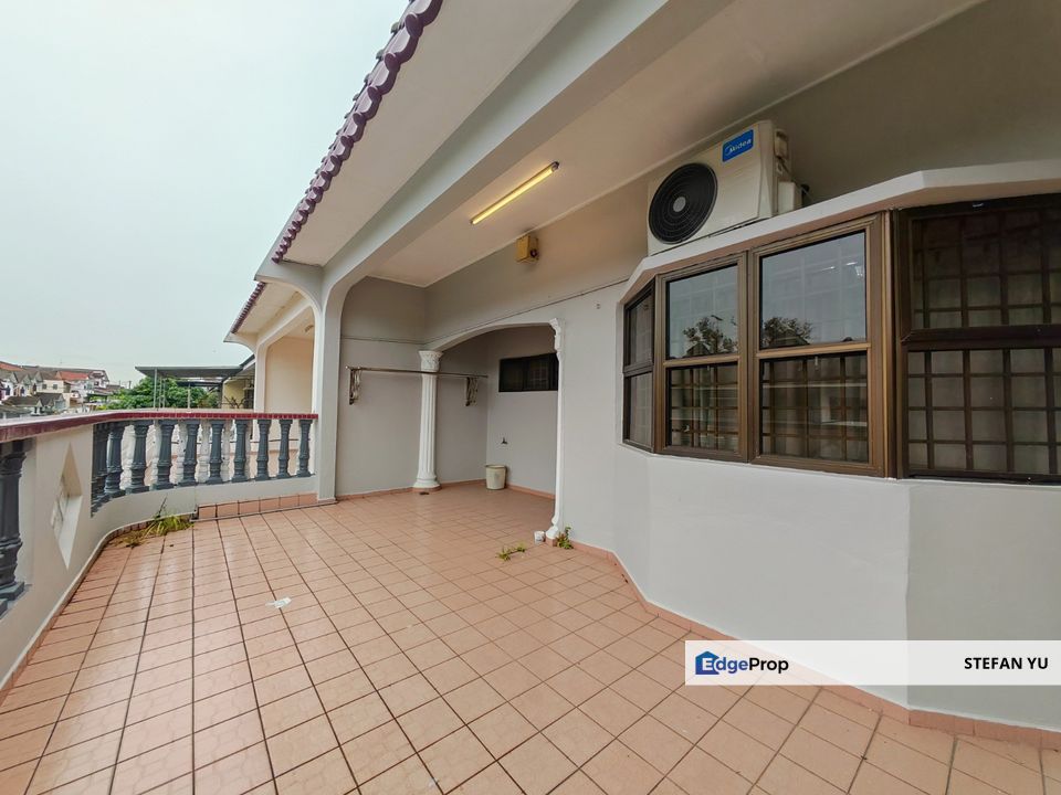 Jalan Emas Taman Sri Putri Skudai Johor Bahru / Double Storey House / Fully Renovated & Extend , Johor, Skudai