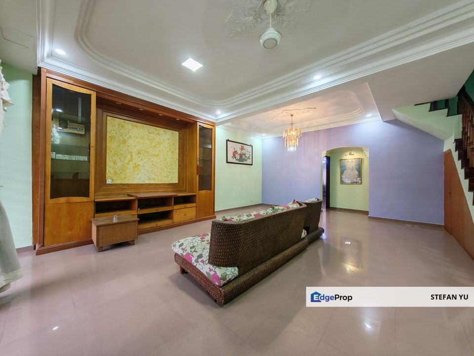 Jalan Emas Taman Sri Putri Skudai Johor Bahru / Double Storey House / Fully Renovated & Extend , Johor, Skudai