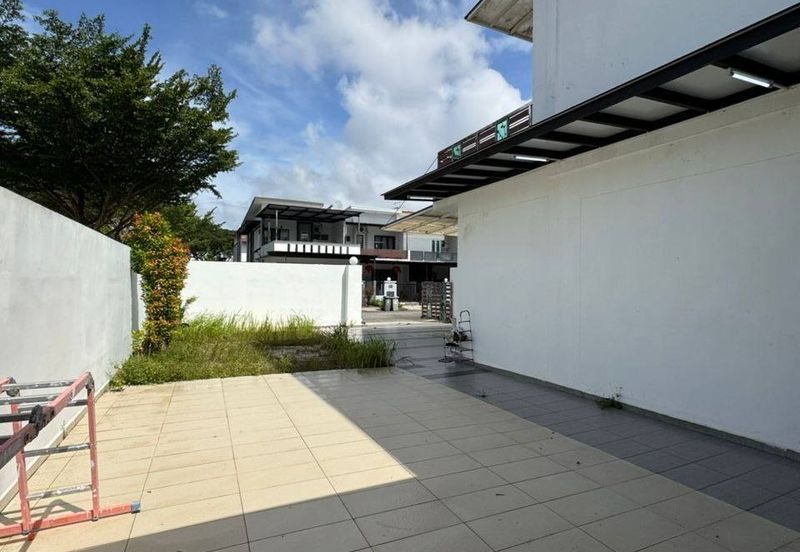 Avenue 8 Taman Bukit Indah