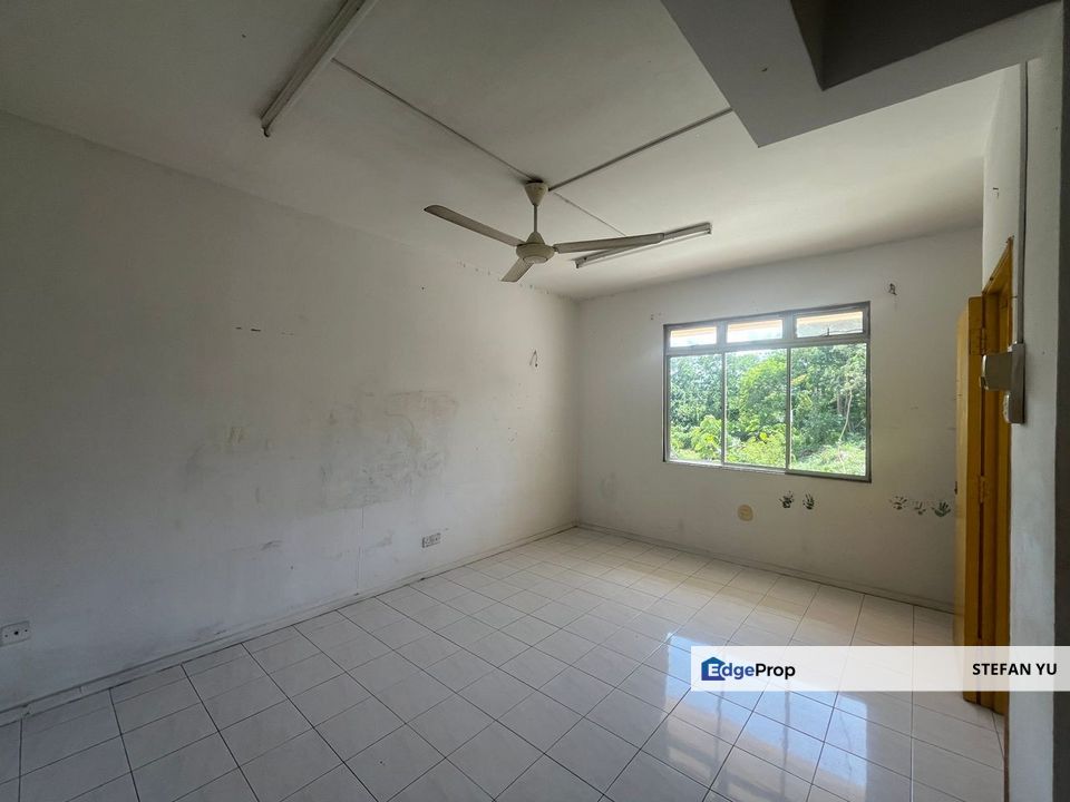 Sri Awana Apartment Selesa Jaya / Second Floor / Full Loan , Johor, Skudai