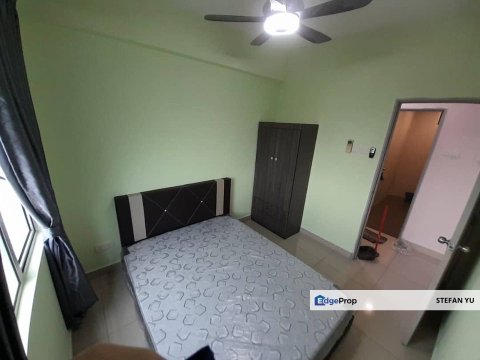 East Bay Luxury Apartment / Corner Lot / Full Loan , Johor, Masai