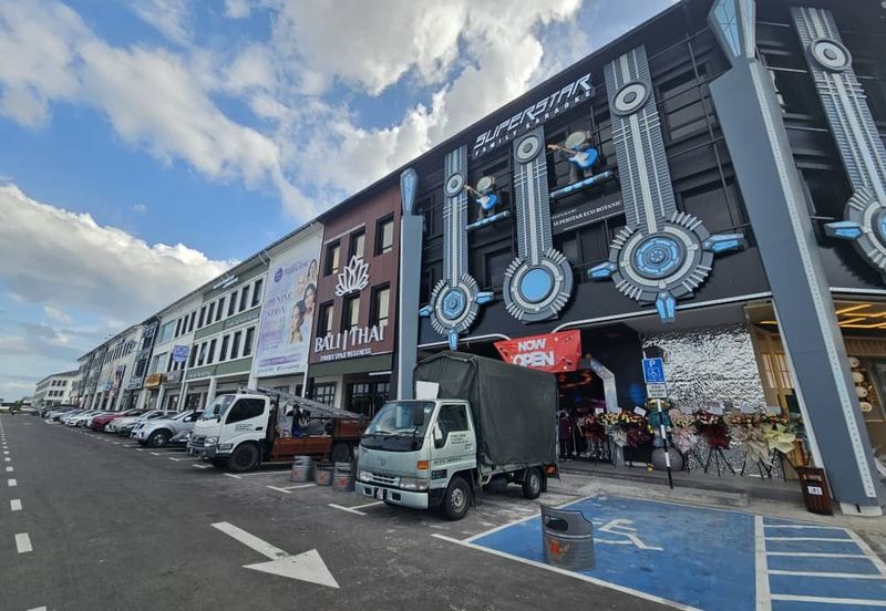 Eco Boulevard 2 @ Eco Botanic