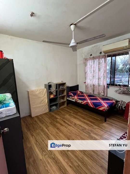 Taman Cempaka Flat / Renovated / Full Loan , Johor, Johor Bahru