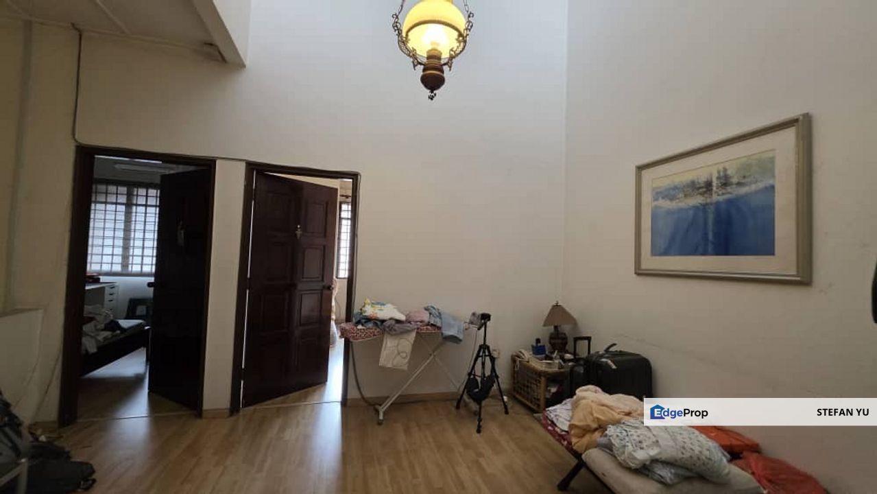 Jalan Belibis Taman Perling Johor / Renovated / 22 X76 , Johor, Johor Bahru