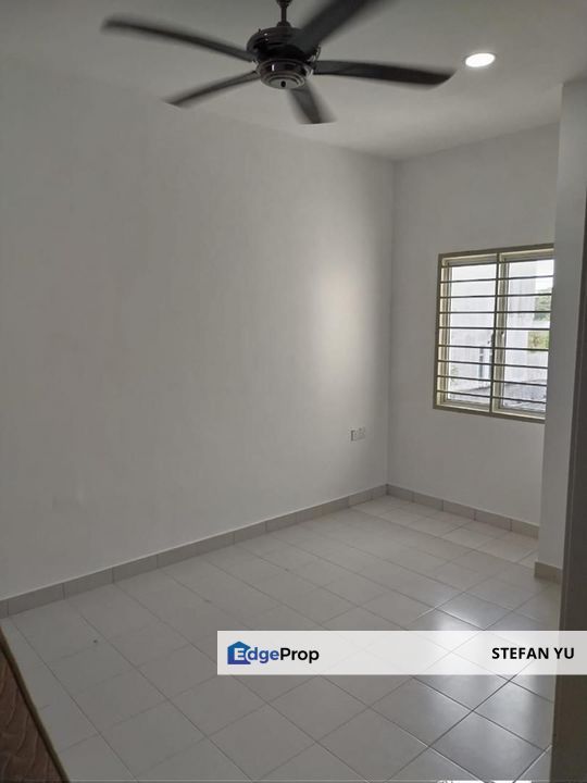 Jalan Wau Kikik Bandar Layangkasa,Pasir Gudang, Johor / Full Loan / 20 x 70 , Johor, Pasir Gudang
