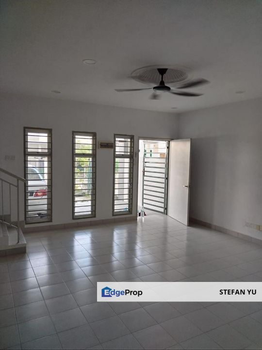 Jalan Wau Kikik Bandar Layangkasa,Pasir Gudang, Johor / Full Loan / 20 x 70 , Johor, Pasir Gudang