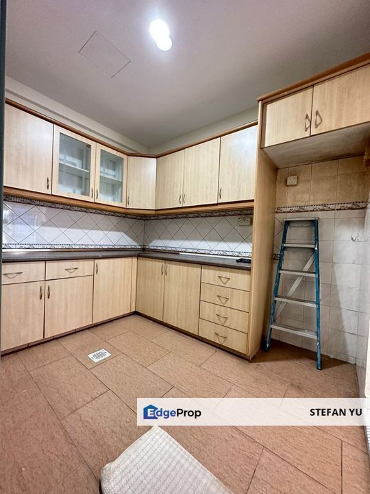 Sri Kenari Apartment / Full Loan / Renovated , Johor, Tampoi