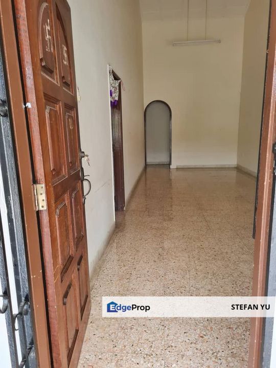 Taman Perling Jalan Simbang / Single Storey House / Renoavted , Johor, Johor Bahru