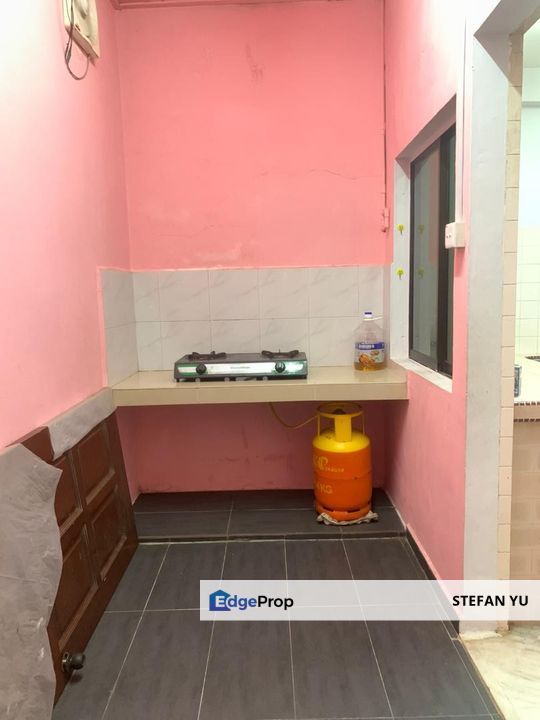  Jalan Pekaka Taman Perling / Renovated / Unblock View / Full Loan , Johor, Johor Bahru
