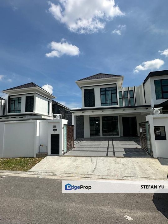 Alocasia Setia Tropika 10, Taman Setia Tropika / Double Storey Semi D House / Full Loan / Renovated , Johor, Setia Tropika