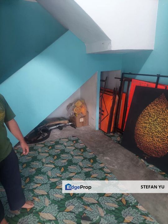 Lorong 10 Taman Air Biru Pasir Gudang / Full Loan / 20 x 65 / End Lot , Johor, Pasir Gudang