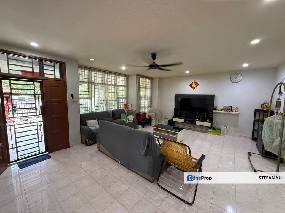 Taman Nusa Indah Iskandar Puteri / Double Storey House , Johor, Nusajaya