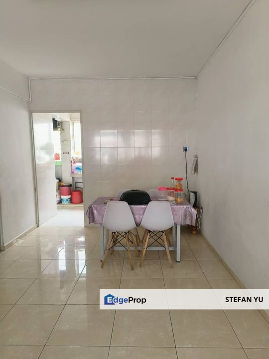 Taman Daya Jalan Bertam Flat Johor Bahru , Johor, Johor Bahru