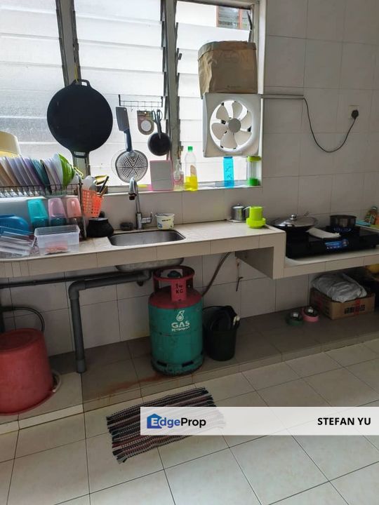 Taman Daya Jalan Bertam Flat Johor Bahru , Johor, Johor Bahru