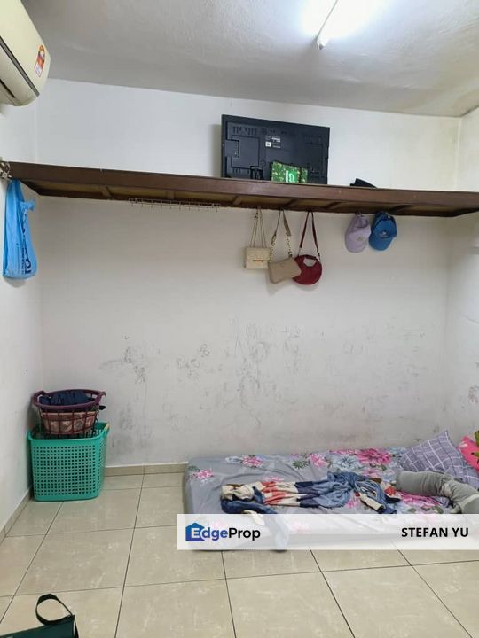 Taman Daya Jalan Bertam Flat Johor Bahru , Johor, Johor Bahru