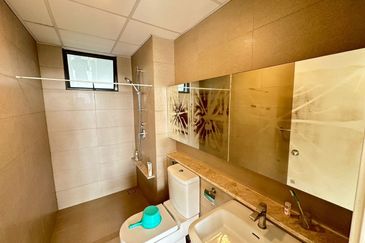 The WaterEdge Residences