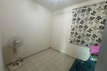 Indah Court Apartment