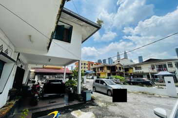 Kampung Baru