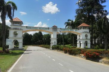 College Heights Garden Resort