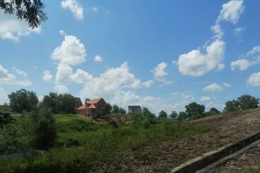 College Heights Garden Resort