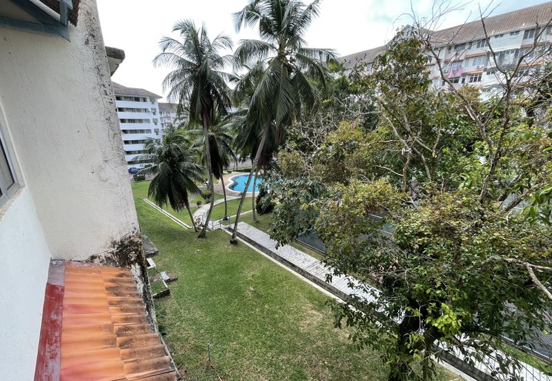 Cocobay Resort Condominium