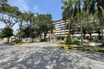 Cocobay Resort Condominium