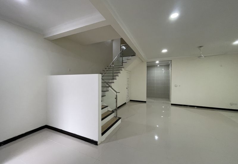 Jalan Setia Wawasan U13/31