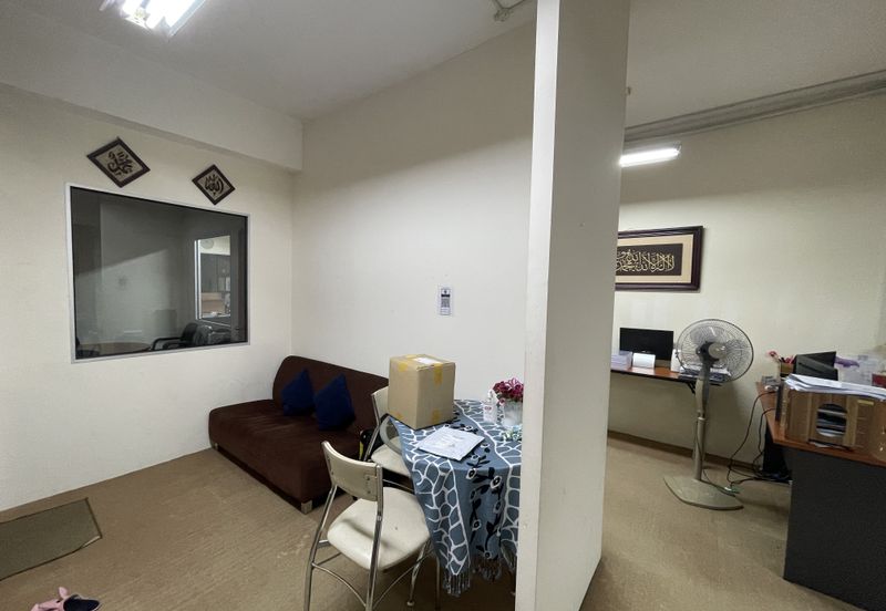 New Price 3 Storey EROI 5.25% Shop Office Jalan Pekaka Seksyen 8 Kota Damansara