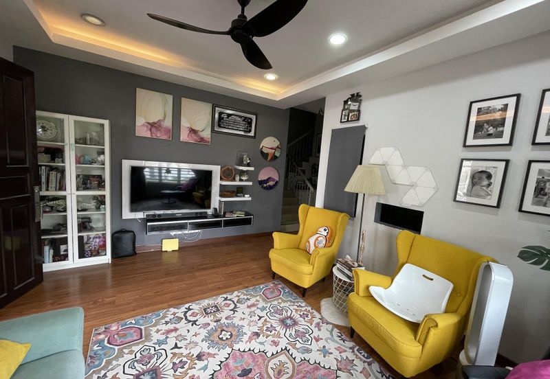 Below Market Corner Ground Floor Townhouse Bandar Saujana Putra