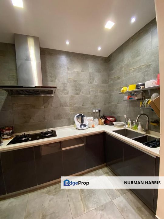 Freehold Designer Suite Fully Renovated KM1 West Bukit Jalil Condominium Kuala Lumpur, Kuala Lumpur, Bukit Jalil