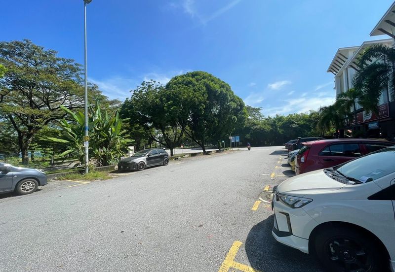 Hot Area Facing Open Main Road Double Storey Intermediate Shop Office Laman Glenmarie Shah Alam Selangor