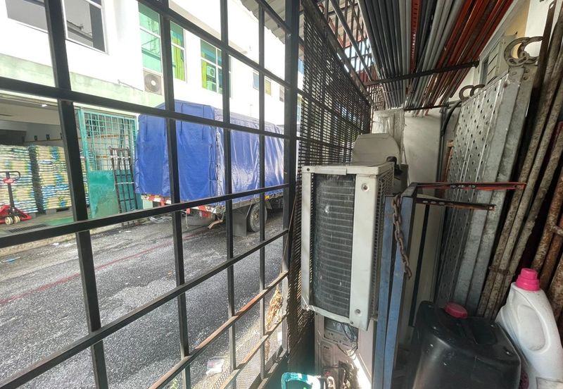 Hot Area Facing Open Main Road Double Storey Intermediate Shop Office Laman Glenmarie Shah Alam Selangor