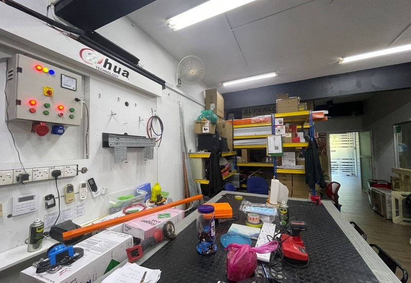 Hot Area Facing Open Main Road Double Storey Intermediate Shop Office Laman Glenmarie Shah Alam Selangor