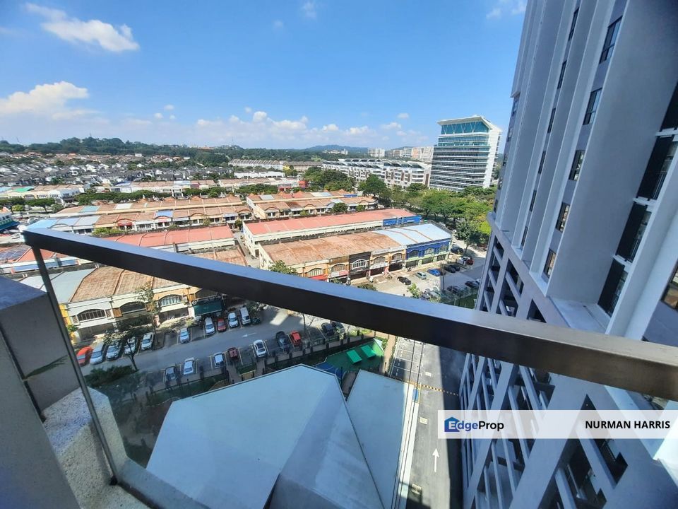 High Floor Balcony Facing Stadium Shah Alam Dian Residency Service Residence Apartment Shah Alam Selangor, Selangor, Shah Alam