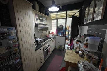 Subang Perdana Goodyear Court 8