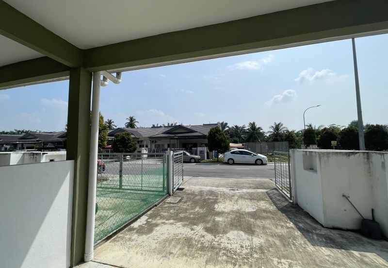 Jalan Haji Iman Omar 