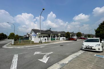 Jalan Haji Iman Omar 