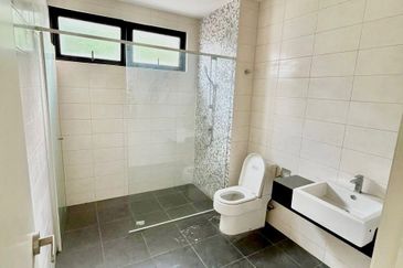 Akasia Encorp Cahaya Alam @ Seksyen U12